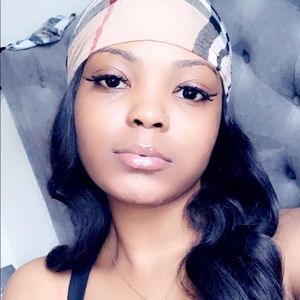 Meet your Posher, Jaquita